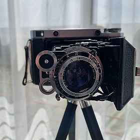 Среднефоматная плёночная камера Москва 5 1959
