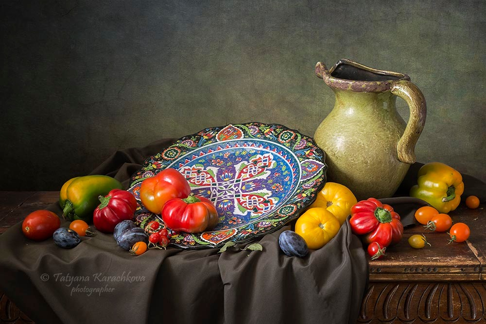 Натюрморт с турецкой тарелкой | Фотограф Татьяна Карачкова | foto.by фото.бай