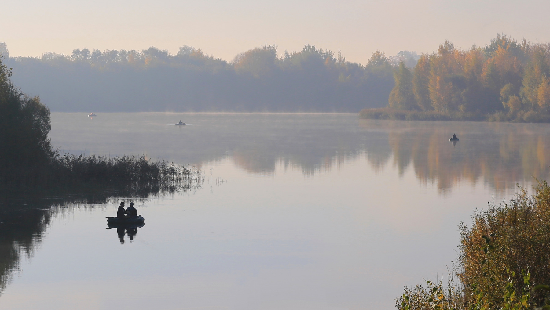Утро на озере | Фотограф Александр Задёрко | foto.by фото.бай