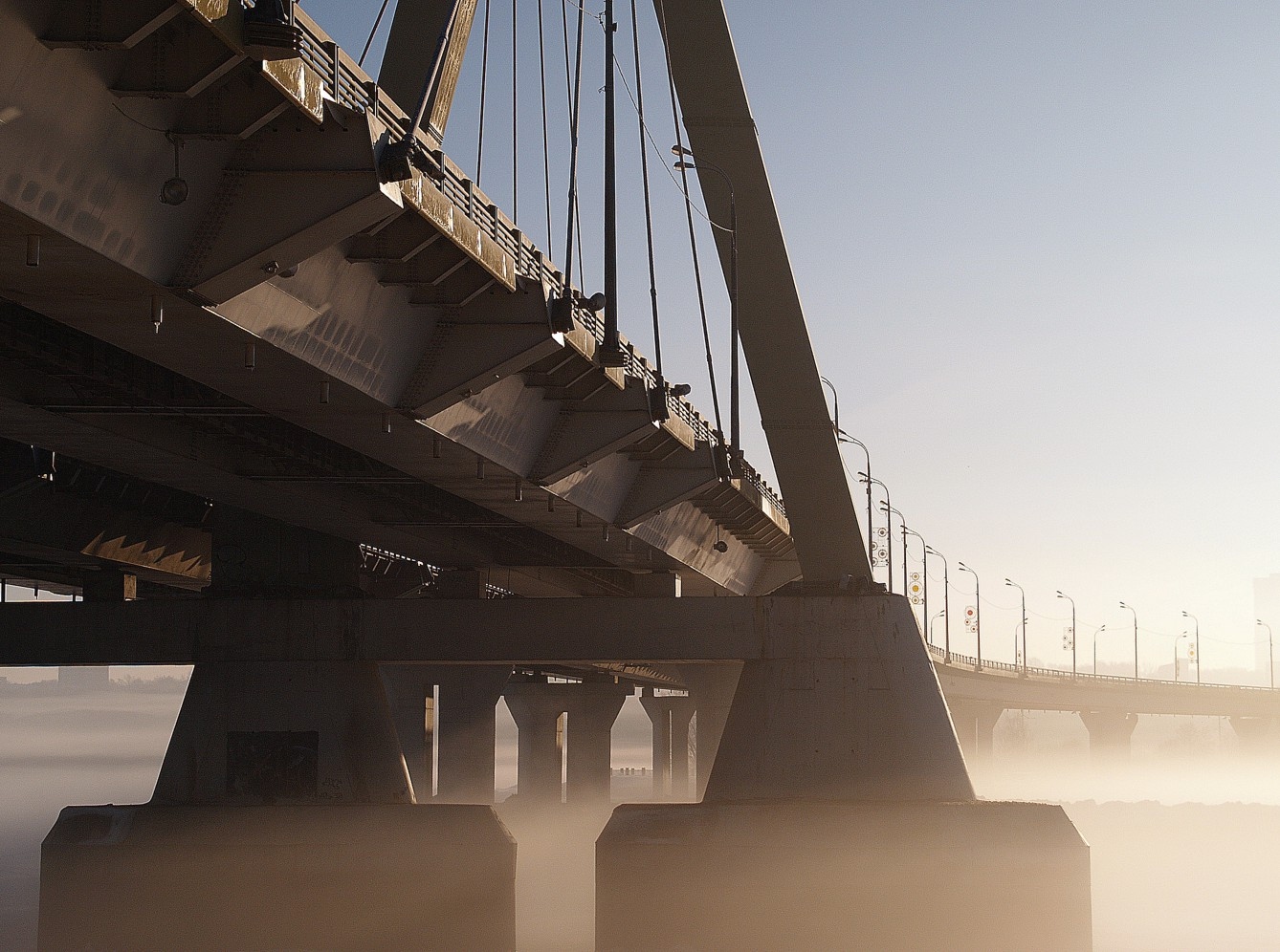 утро под мостом | Фотограф урал КЗН | foto.by фото.бай