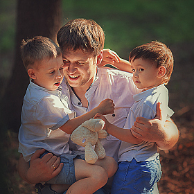 Папа и сыновья | Фотограф Екатерина Захаркова | foto.by фото.бай