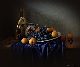 Желтые сливы и синий виноград | Фотограф Татьяна Карачкова | foto.by фото.бай