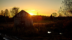 Закат в деревне | Фотограф Андрей Ковалев | foto.by фото.бай