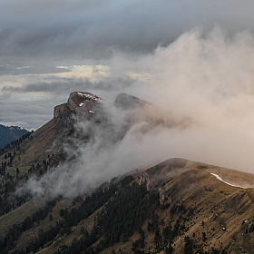фотограф Александр Плеханов. Фотография "Утро с облаками над палатками"