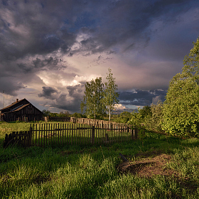 фотограф Виталий Полуэктов. Фотография "домик на краю деревни"