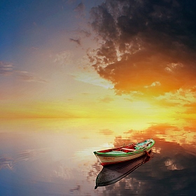 Лодка на закате | Фотограф Евгений Слободенюк | foto.by фото.бай