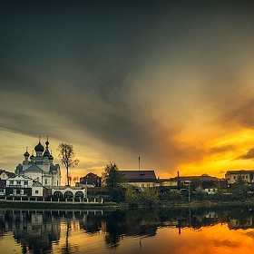 Закат над рекой | Фотограф Alexander Bykovski | foto.by фото.бай