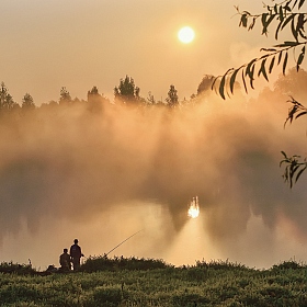 фотограф A CHAPEHA. Фотография "Рыбалка в утреннем тумане."