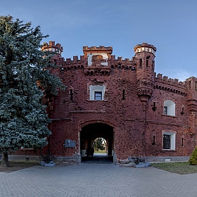 фотограф Евгений Слободенюк. Фотография "Панорама Холмских ворот Брестской крепости"