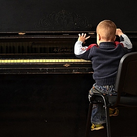 Маленький пианист | Фотограф Анжела Красуцкая | foto.by фото.бай