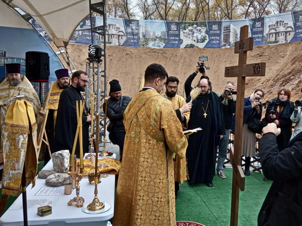 молебен с закладкой капсулы в основании церкви в честь саввы освящённого