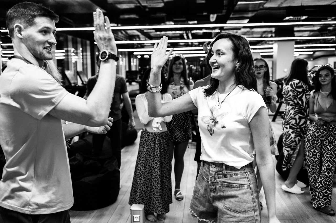 Фотограф в Минске - семейный, свадебный, репортажный фотограф. Фотосъёмка крещения, дня рождения, юбилея, венчания, корпоратива в Минске., фотография от 23.12.2025