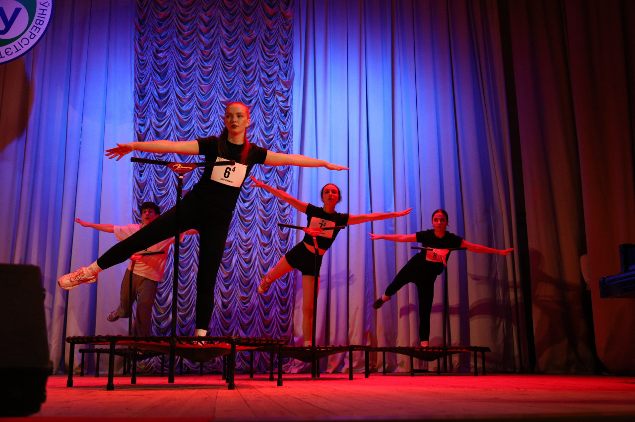 Фотограф в Минске - семейный, свадебный, репортажный фотограф. Фотосъёмка крещения, дня рождения, юбилея, венчания, корпоратива в Минске., фотография от 11.12.2025