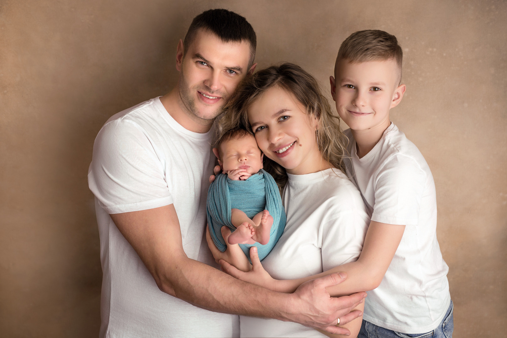 Фотограф Елена Прищепа - фотограф новорожденных в городе Слуцк, Минск, Старые Дороги, фотография от 02.11.2025