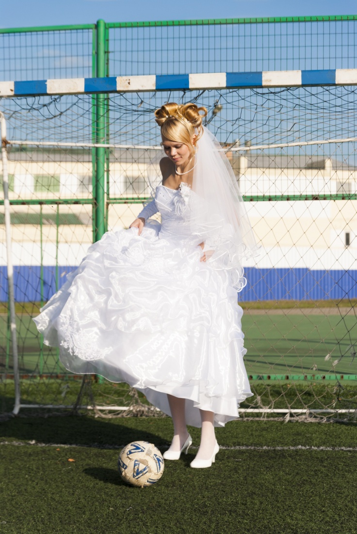 Свадебный футбол | Фотограф Кристина Прищепенко | foto.by фото.бай