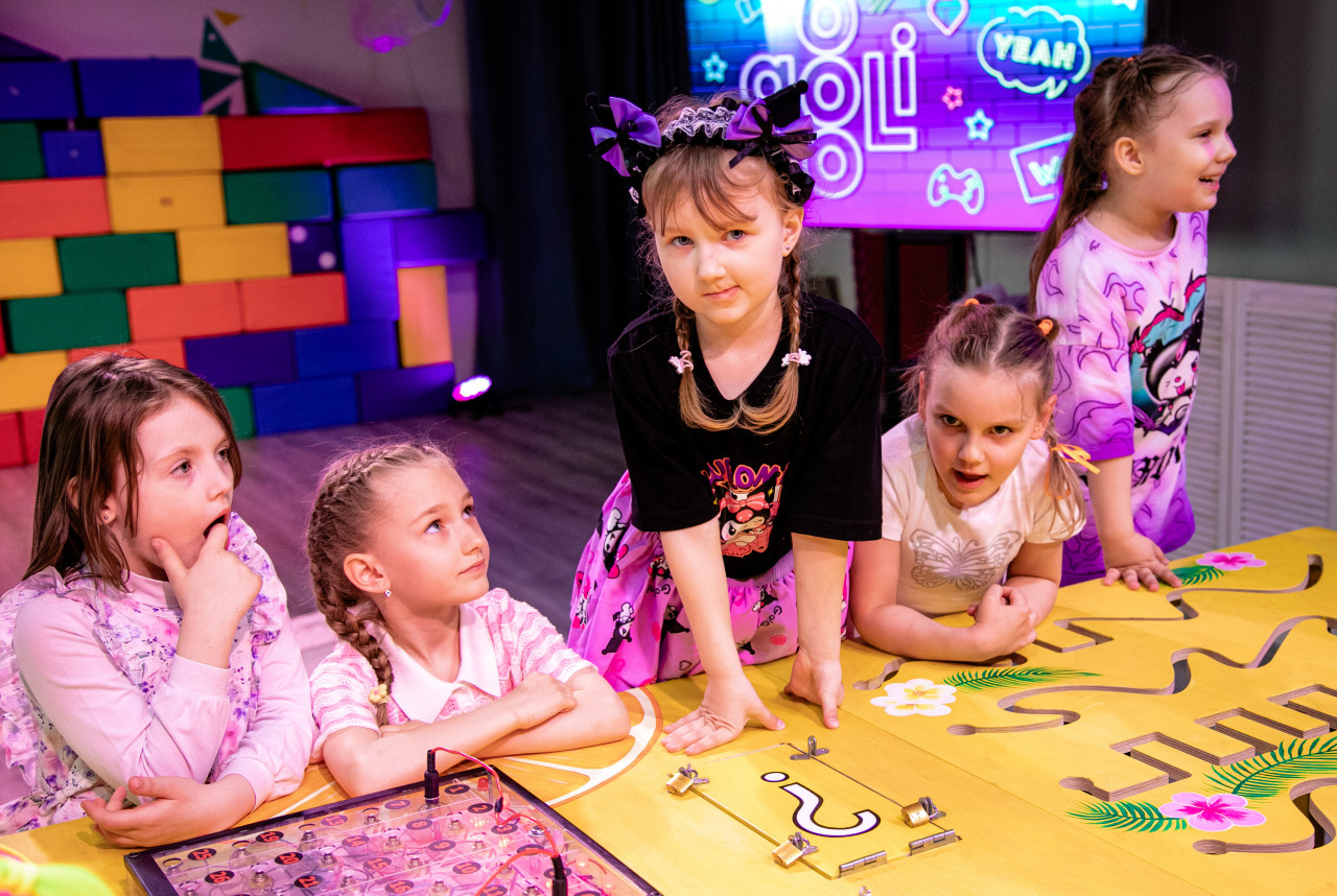 Фотограф в Минске - семейный, свадебный, репортажный фотограф. Фотосъёмка крещения, дня рождения, юбилея, венчания, корпоратива в Минске., фотография от 25.04.2026