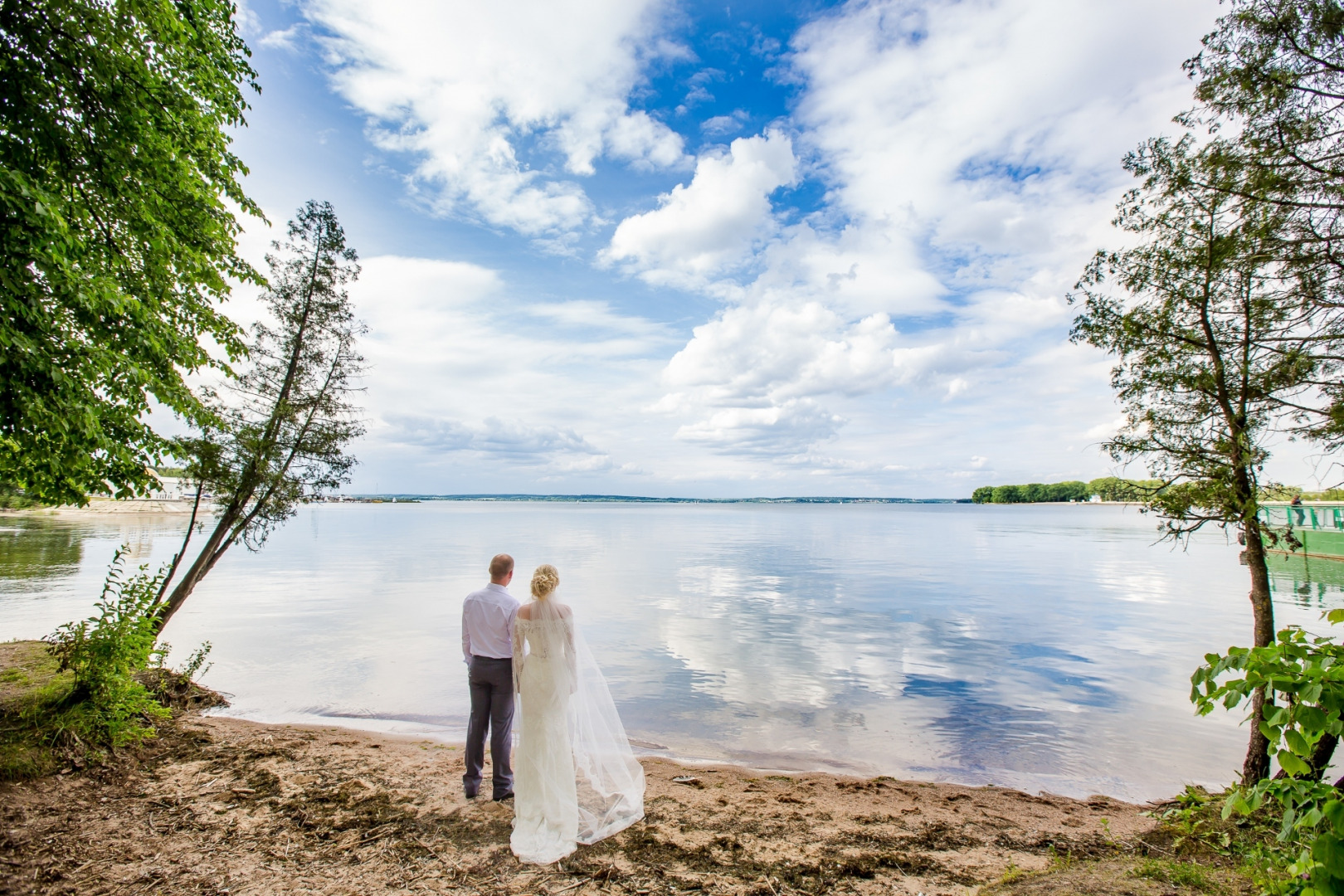 Свадьба на Минском море