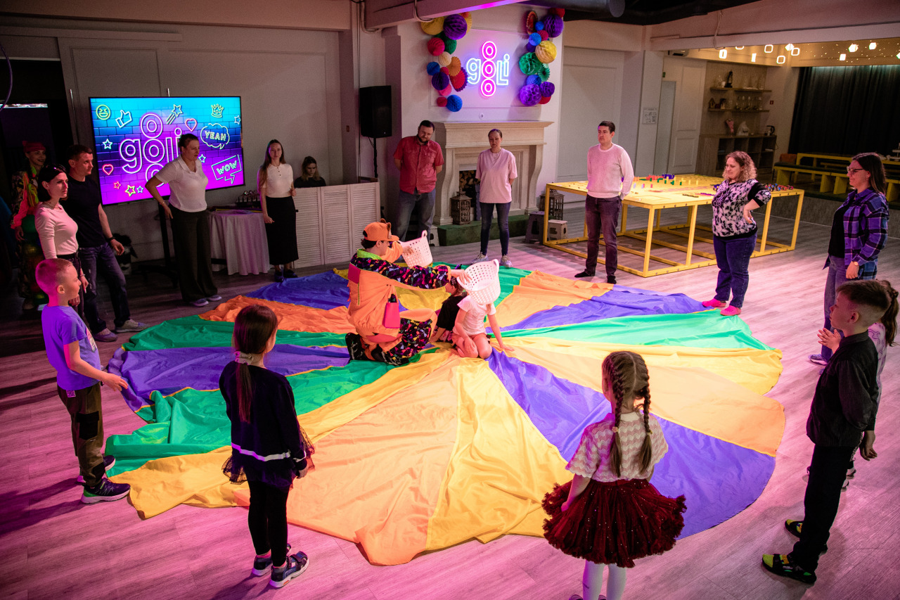 Фотограф в Минске - семейный, свадебный, репортажный фотограф. Фотосъёмка крещения, дня рождения, юбилея, венчания, корпоратива в Минске., фотография от 25.04.2026