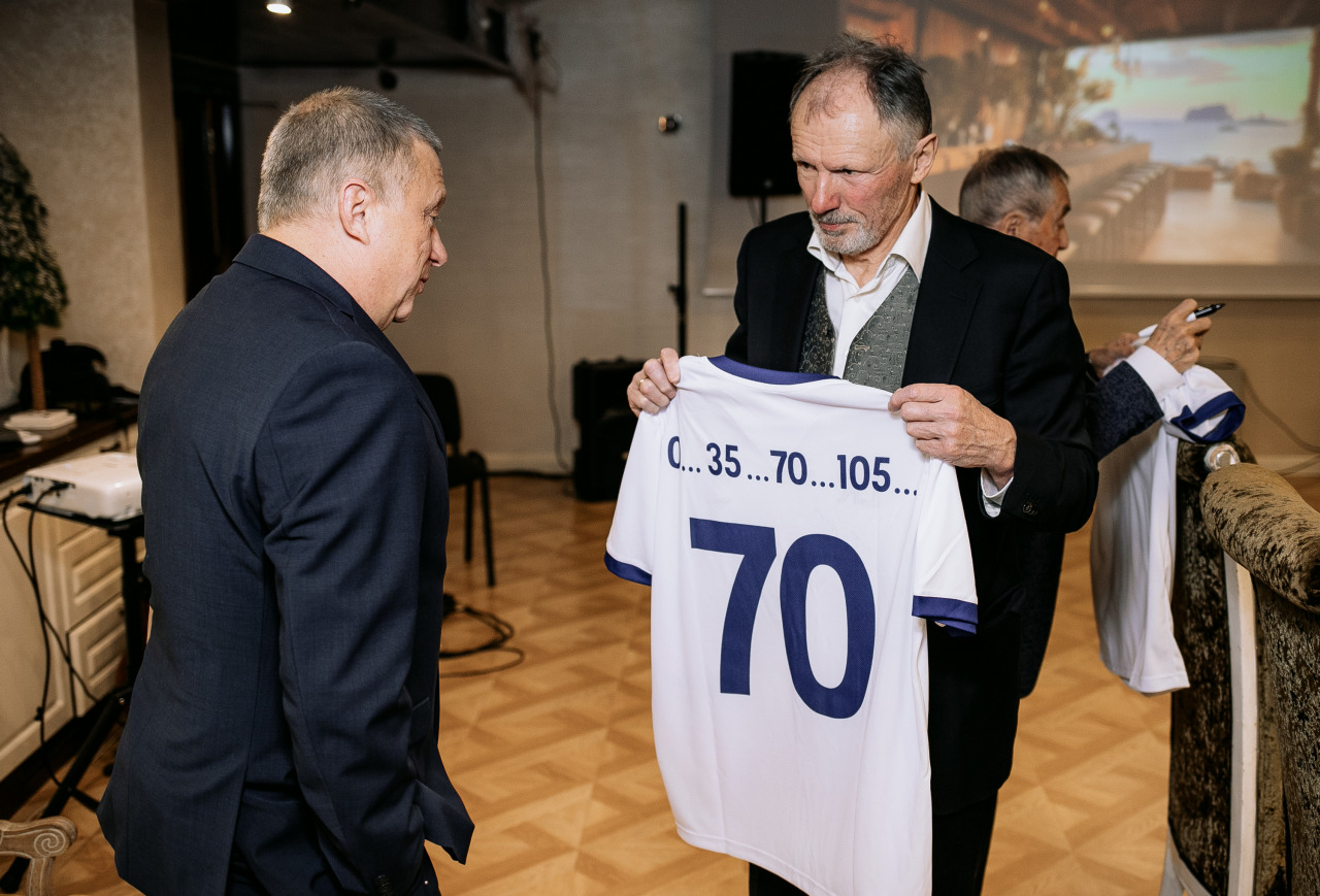 Фотограф в Минске - семейный, свадебный, репортажный фотограф. Фотосъёмка крещения, дня рождения, юбилея, венчания, корпоратива в Минске., фотография от 26.11.2025