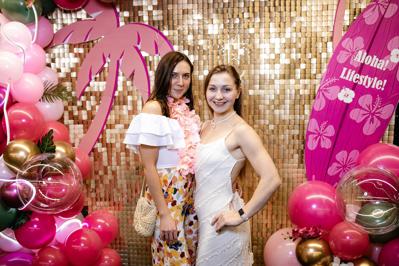 Фотограф в Минске - семейный, свадебный, репортажный фотограф. Фотосъёмка крещения, дня рождения, юбилея, венчания, корпоратива в Минске., фотография от 23.12.2025