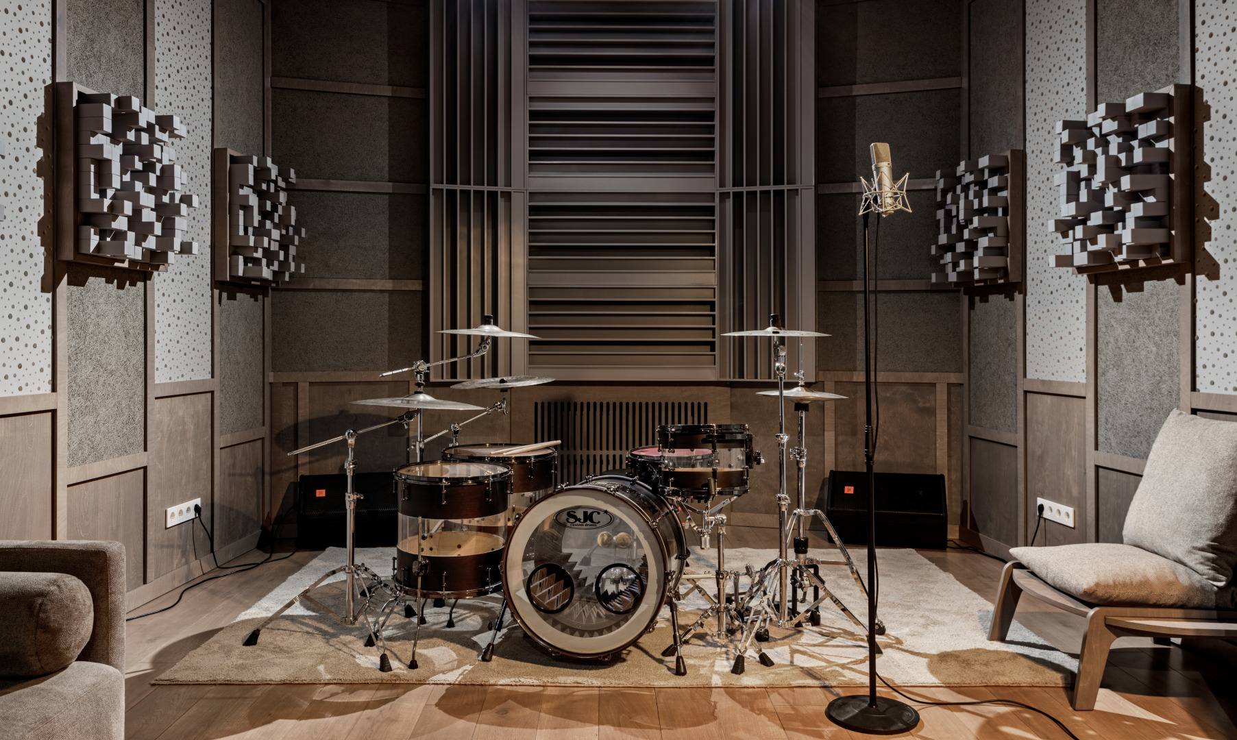 Андрей Кот - рекламный фотограф, фотограф интерьеров, фотограф архитектуры в городе Минск, фотография от 28.10.2025