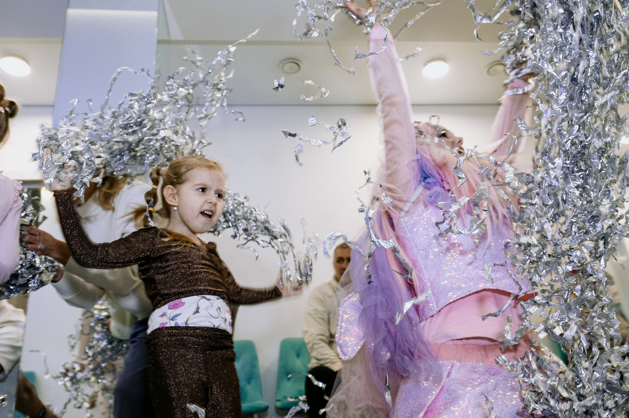 Фотограф в Минске - семейный, свадебный, репортажный фотограф. Фотосъёмка крещения, дня рождения, юбилея, венчания, корпоратива в Минске., фотография от 20.12.2025