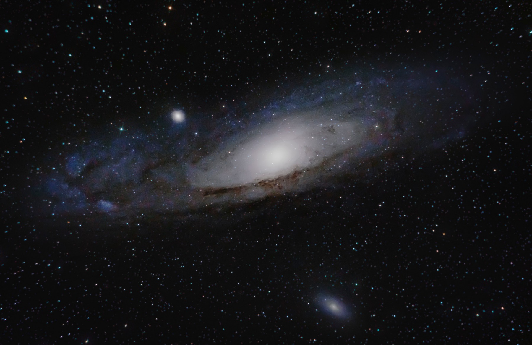 Галактика Андромеды и ее спутники | Фотограф Andrew Shokhan | foto.by фото.бай