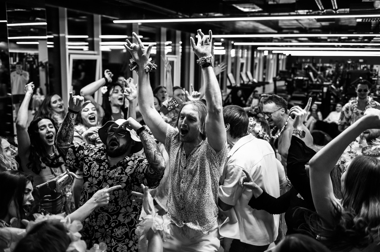 Фотограф в Минске - семейный, свадебный, репортажный фотограф. Фотосъёмка крещения, дня рождения, юбилея, венчания, корпоратива в Минске., фотография от 23.12.2025