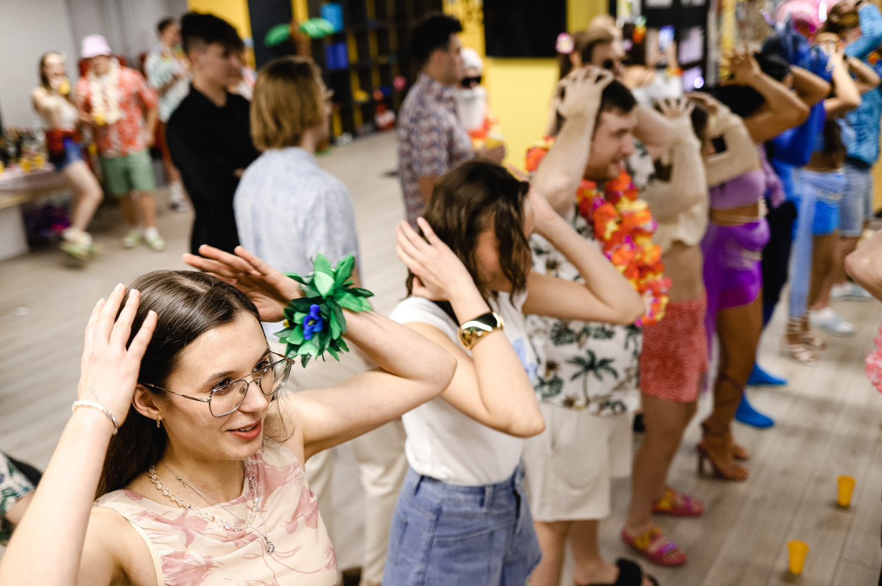 Фотограф в Минске - семейный, свадебный, репортажный фотограф. Фотосъёмка крещения, дня рождения, юбилея, венчания, корпоратива в Минске., фотография от 23.12.2025
