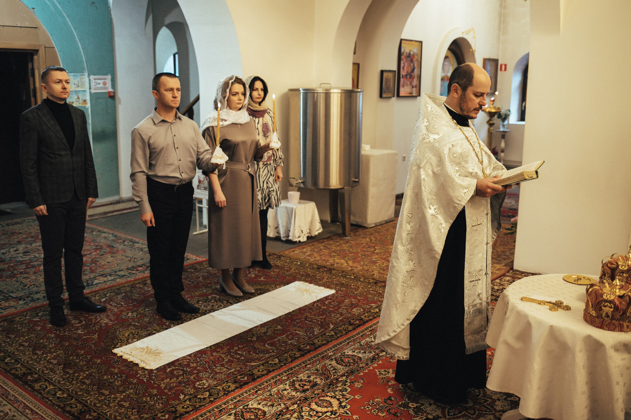 Фотограф в Минске - семейный, свадебный, репортажный фотограф. Фотосъёмка крещения, дня рождения, юбилея, венчания, корпоратива в Минске., фотография от 25.11.2025