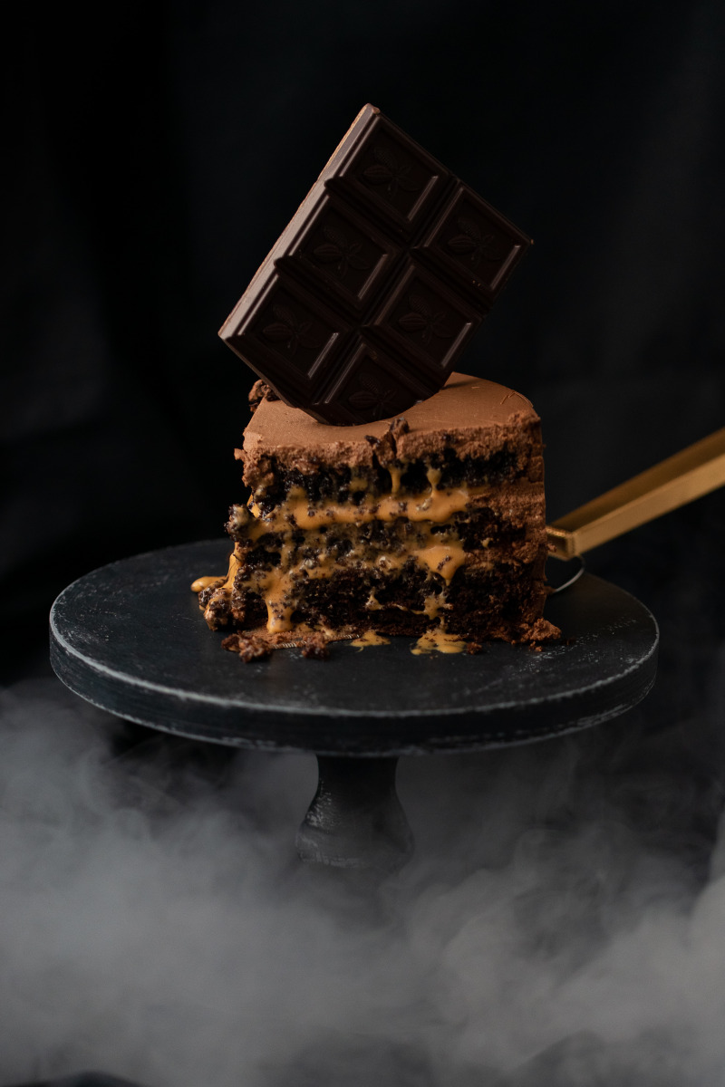 Шоколадный торт | Фотограф Александр Кузьмин | foto.by фото.бай