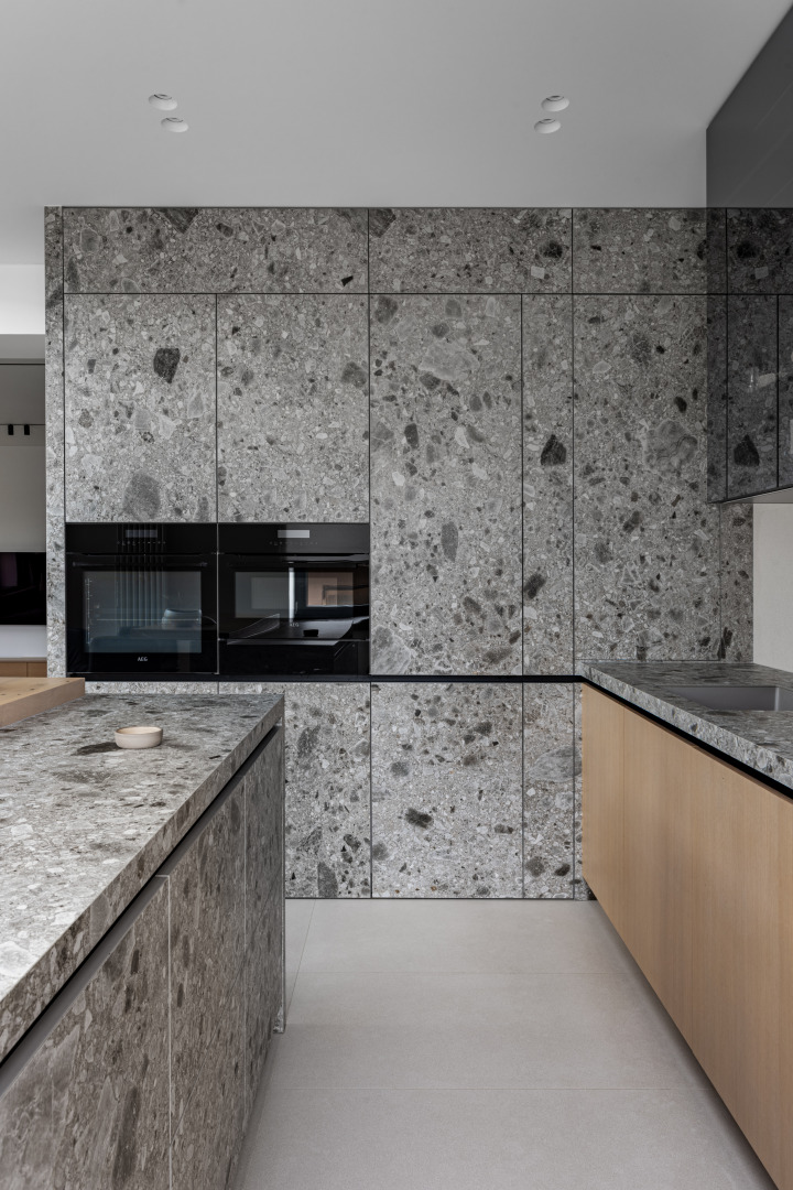 Андрей Кот - рекламный фотограф, фотограф интерьеров, фотограф архитектуры в городе Минск, фотография от 14.12.2025