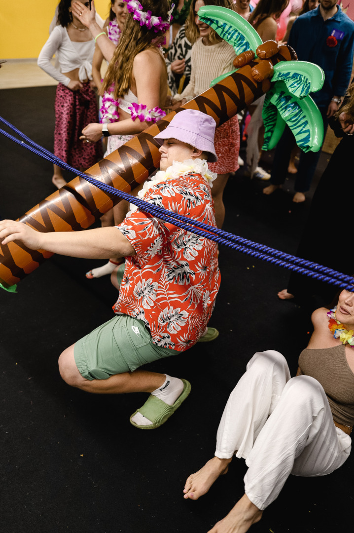 Фотограф в Минске - семейный, свадебный, репортажный фотограф. Фотосъёмка крещения, дня рождения, юбилея, венчания, корпоратива в Минске., фотография от 23.12.2025