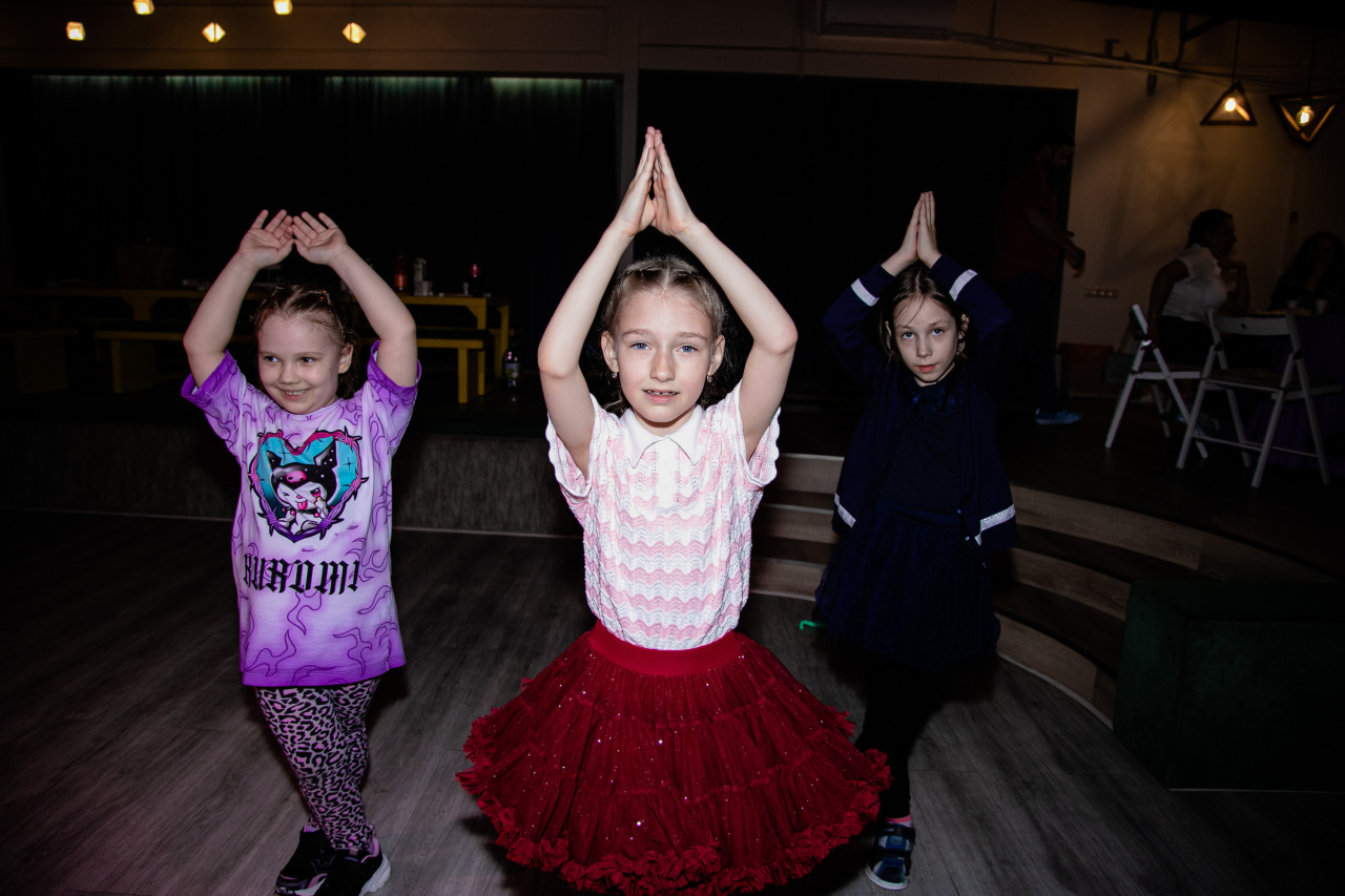 Фотограф в Минске - семейный, свадебный, репортажный фотограф. Фотосъёмка крещения, дня рождения, юбилея, венчания, корпоратива в Минске., фотография от 23.04.2026