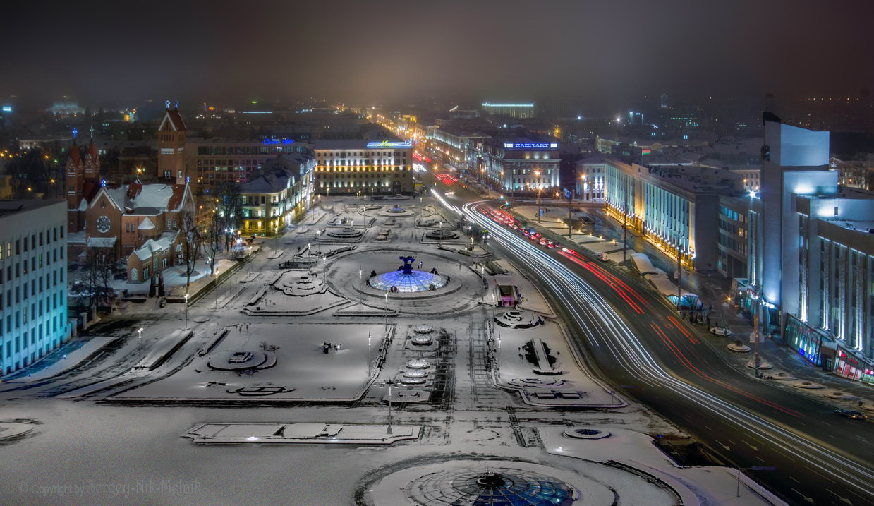 Туманный альбион над главной площадью страны | Фотограф Сергей Мельник | foto.by фото.бай