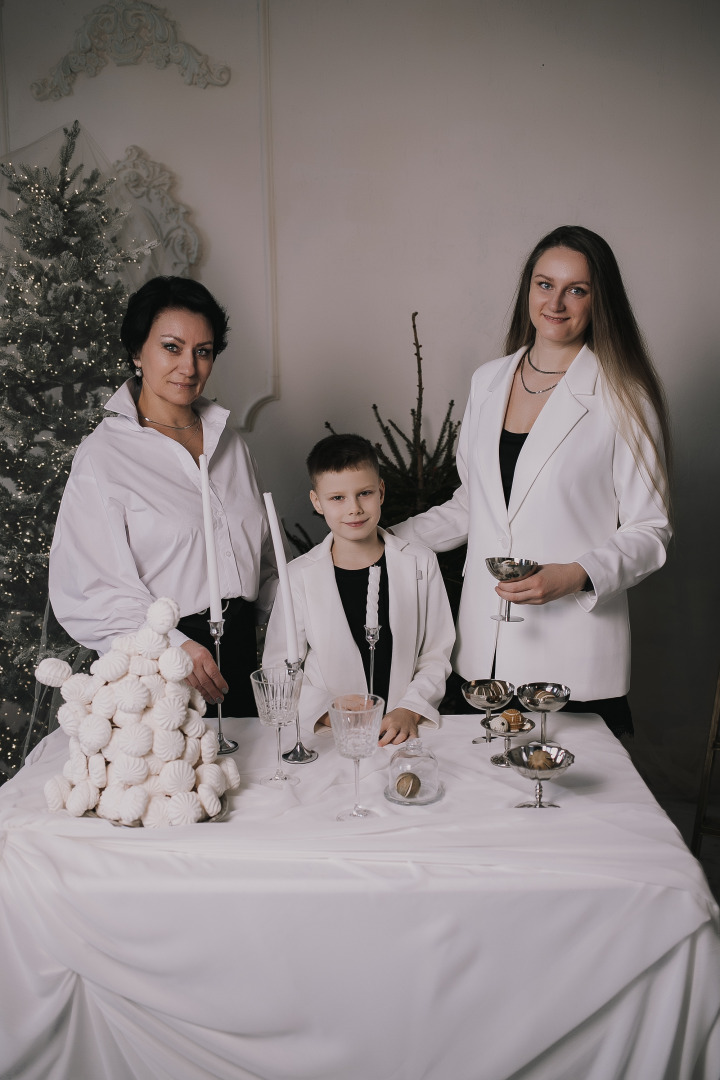 Фотограф в Минске - семейный, свадебный, репортажный фотограф. Фотосъёмка крещения, дня рождения, юбилея, венчания, корпоратива в Минске., фотография от 31.12.2025