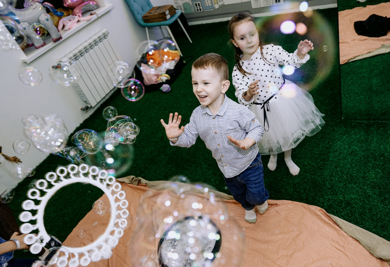 Фотограф в Минске - семейный, свадебный, репортажный фотограф. Фотосъёмка крещения, дня рождения, юбилея, венчания, корпоратива в Минске., фотография от 20.12.2025