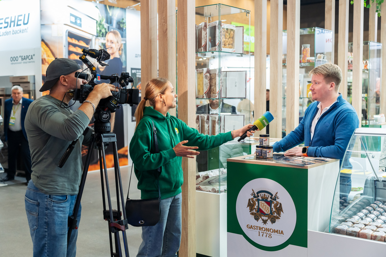 Свадебный фотограф в Минске, фотограф мероприятий, репортажный, love story, портретный фотограф Александр Тарасевич. Классическая свадебная фотосъёмка. Минск, Гродно, Лида, Беларусь., фотография от 12.11.2025