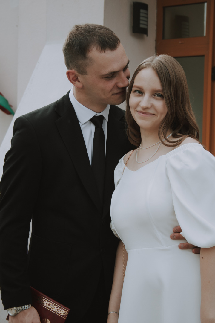 Фотограф по всей Беларуси — мероприятия, семейные фотосессии, love story, портретные, предметные съемки, фотография от 03.10.2025