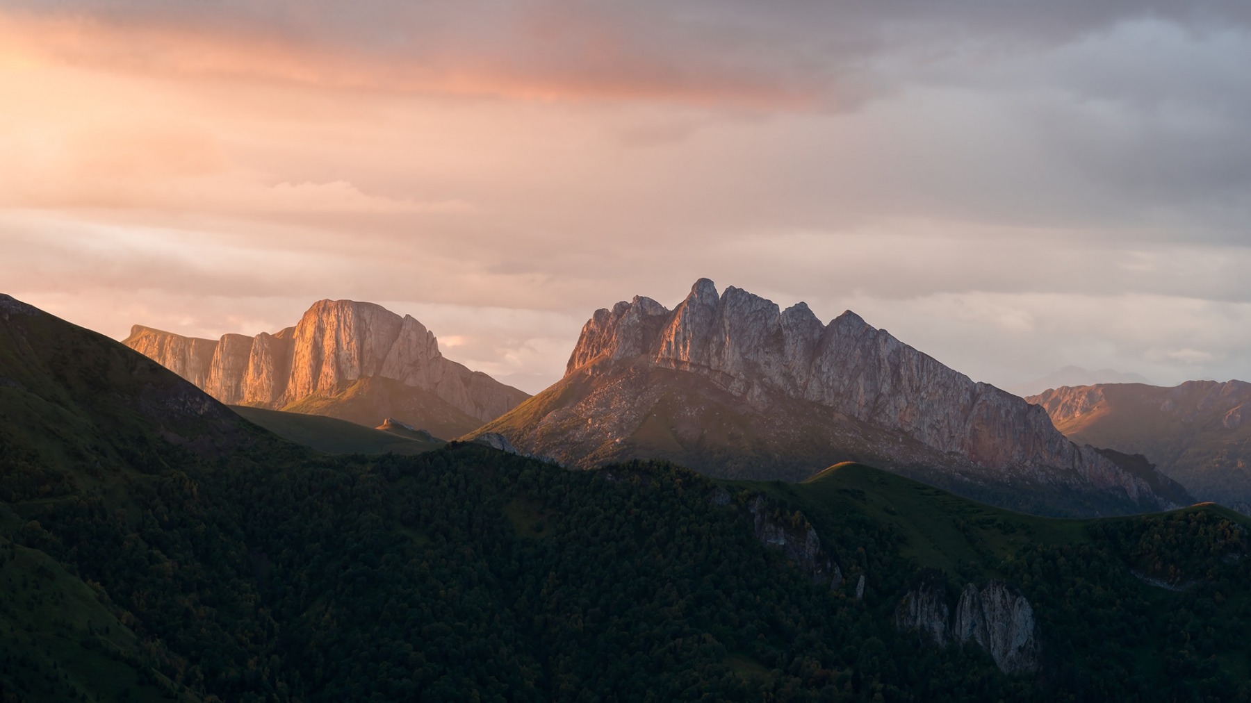 Свет в горах | Фотограф Александр Плеханов | foto.by фото.бай