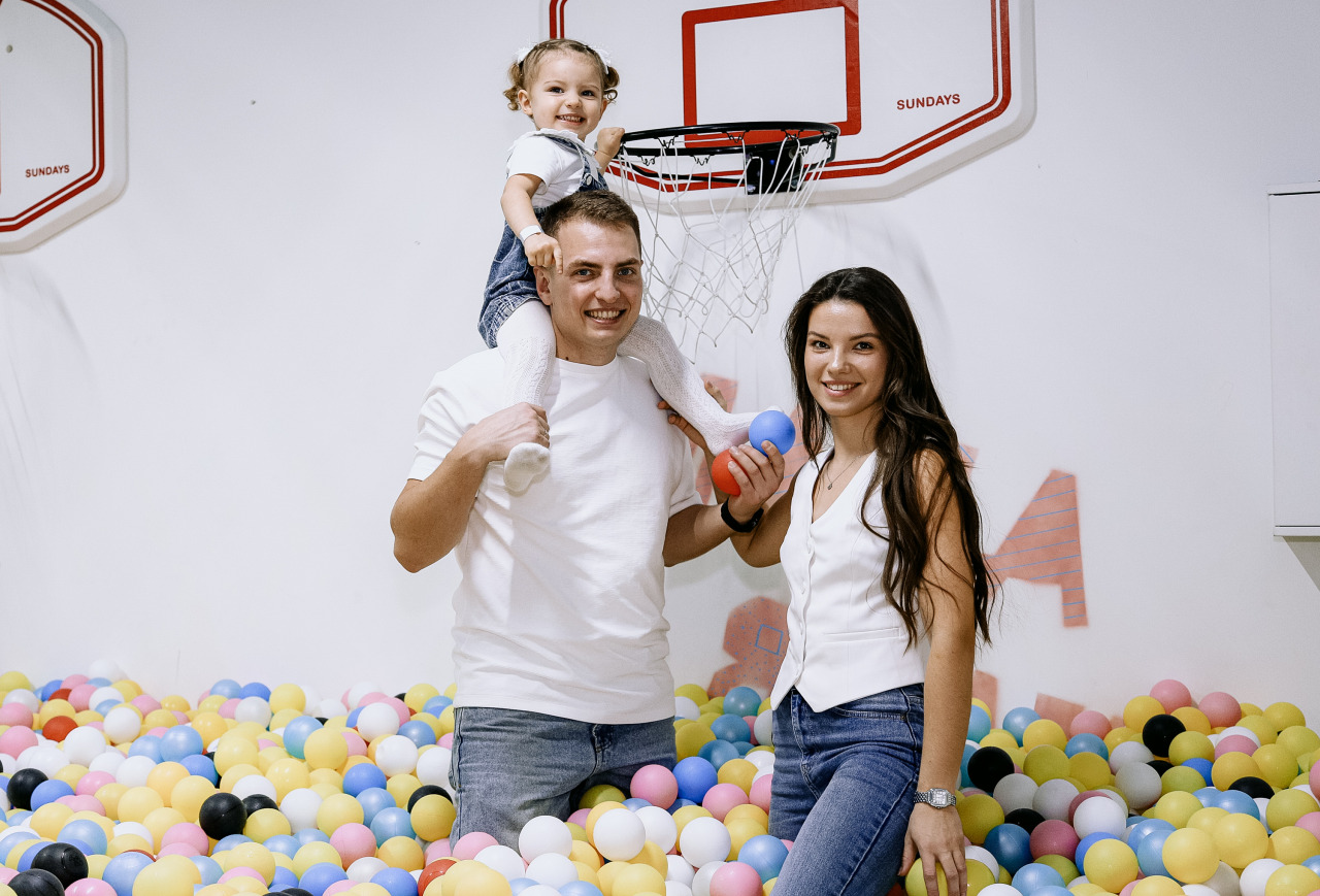 Фотограф в Минске - семейный, свадебный, репортажный фотограф. Фотосъёмка крещения, дня рождения, юбилея, венчания, корпоратива в Минске., фотография от 20.12.2025