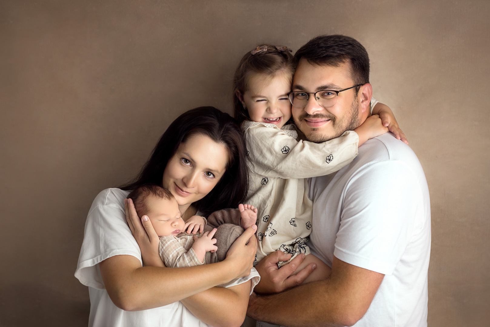 Фотограф Елена Прищепа - фотограф новорожденных в городе Слуцк, Минск, Старые Дороги, фотография от 02.11.2025