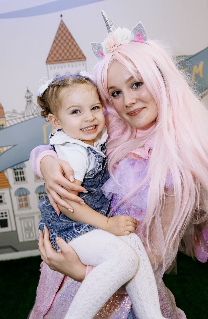 Фотограф в Минске - семейный, свадебный, репортажный фотограф. Фотосъёмка крещения, дня рождения, юбилея, венчания, корпоратива в Минске., фотография от 20.12.2025