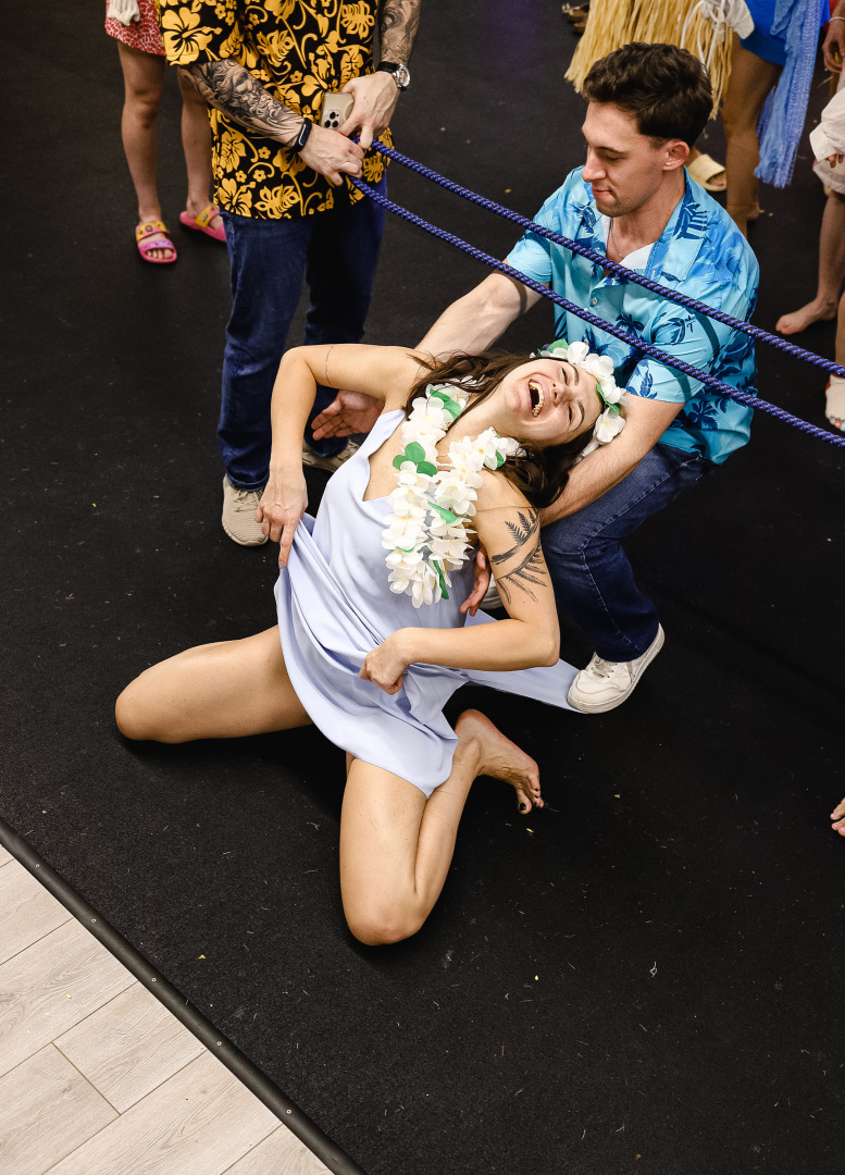 Фотограф в Минске - семейный, свадебный, репортажный фотограф. Фотосъёмка крещения, дня рождения, юбилея, венчания, корпоратива в Минске., фотография от 23.12.2025