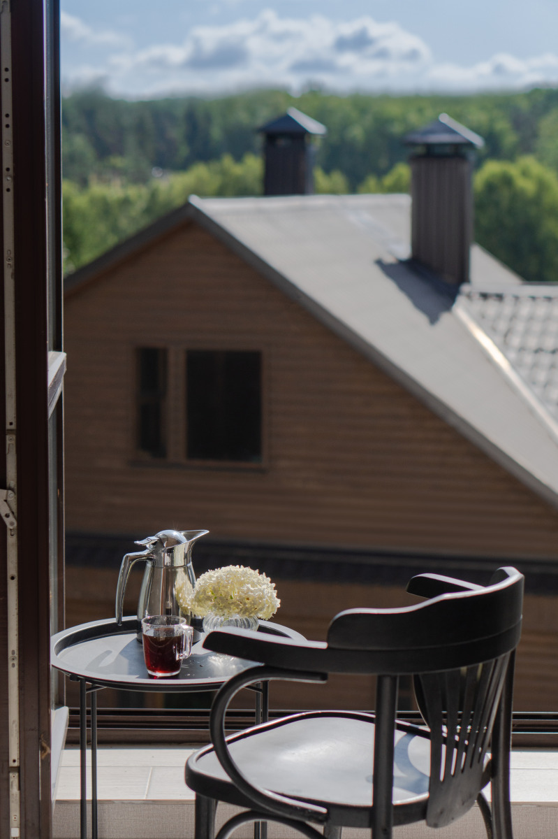 Утреннее чаепитие с прекрасным видом из окна | Фотограф Надежда Черткова | foto.by фото.бай