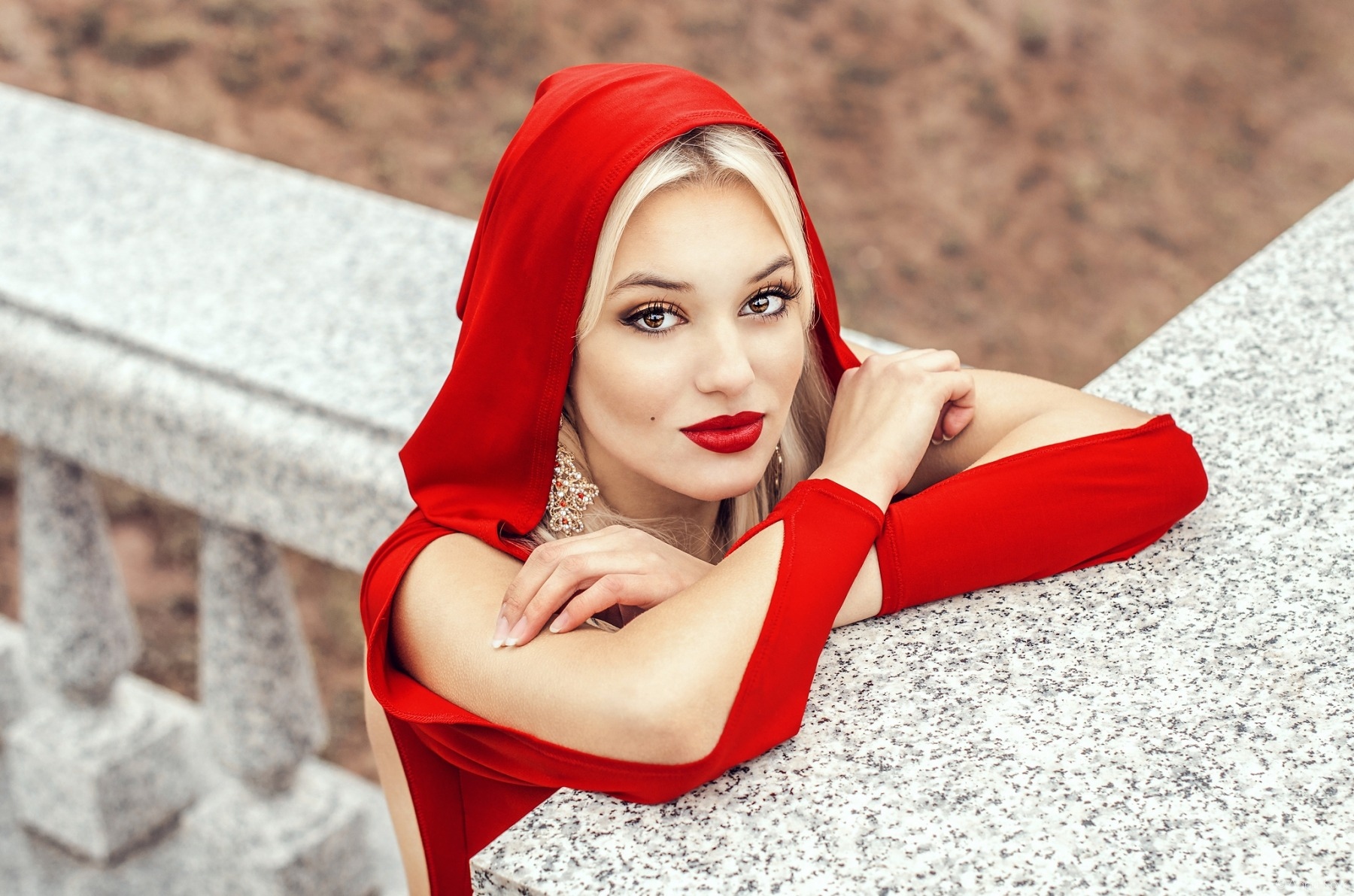 Lady in red | Фотограф Дарья Крук | foto.by фото.бай