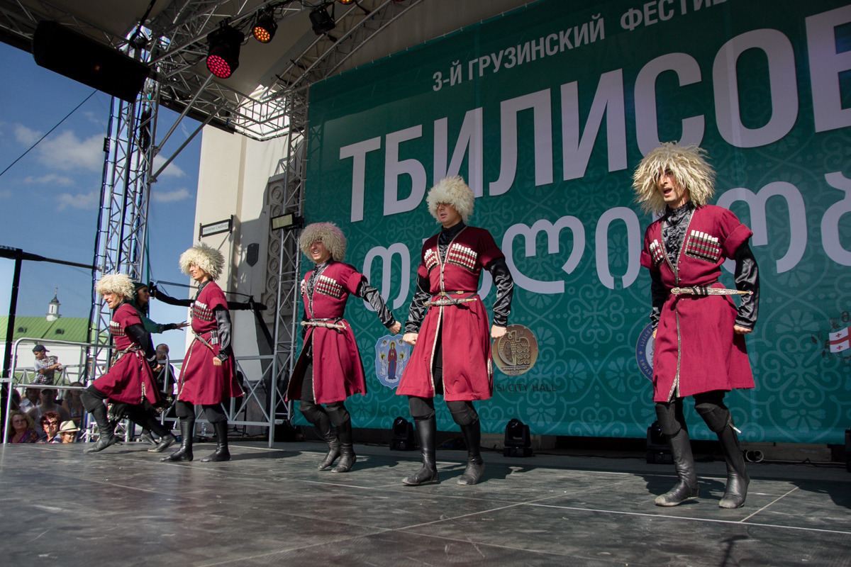 Фотограф в Минске - семейный, свадебный, репортажный фотограф. Фотосъёмка крещения, дня рождения, юбилея, венчания, корпоратива в Минске., фотография от 01.08.2018