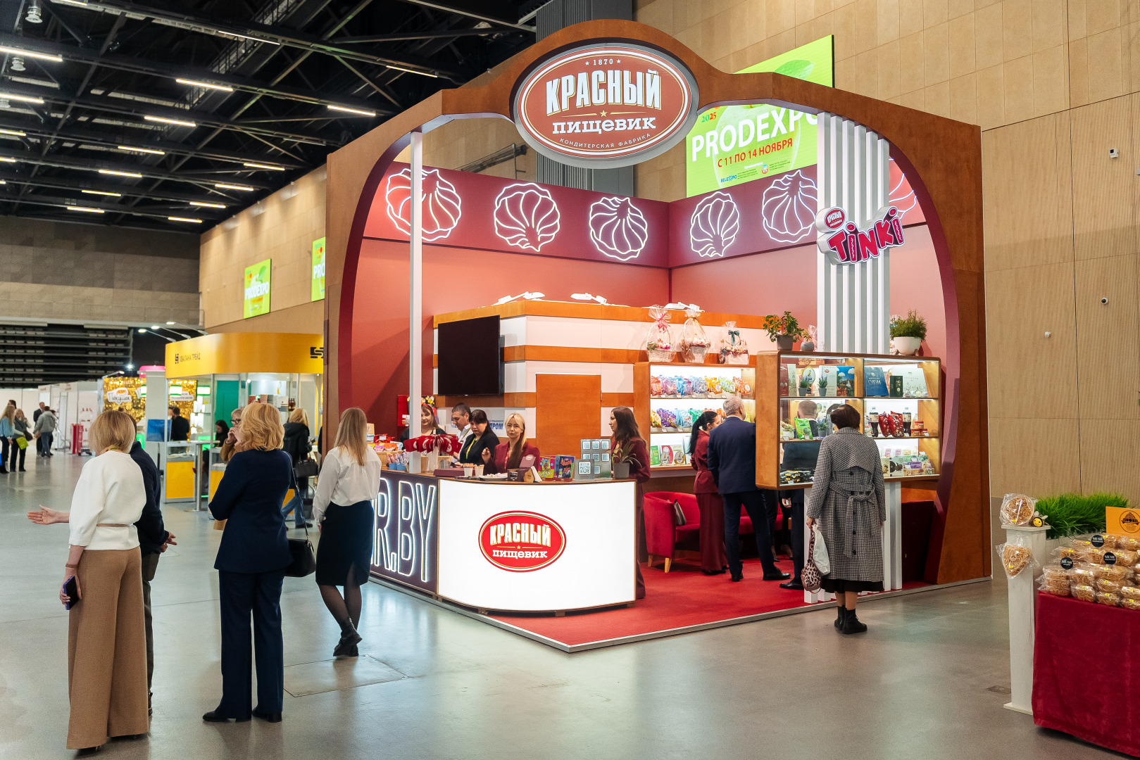 Свадебный фотограф в Минске, фотограф мероприятий, репортажный, love story, портретный фотограф Александр Тарасевич. Классическая свадебная фотосъёмка. Минск, Гродно, Лида, Беларусь., фотография от 12.11.2025