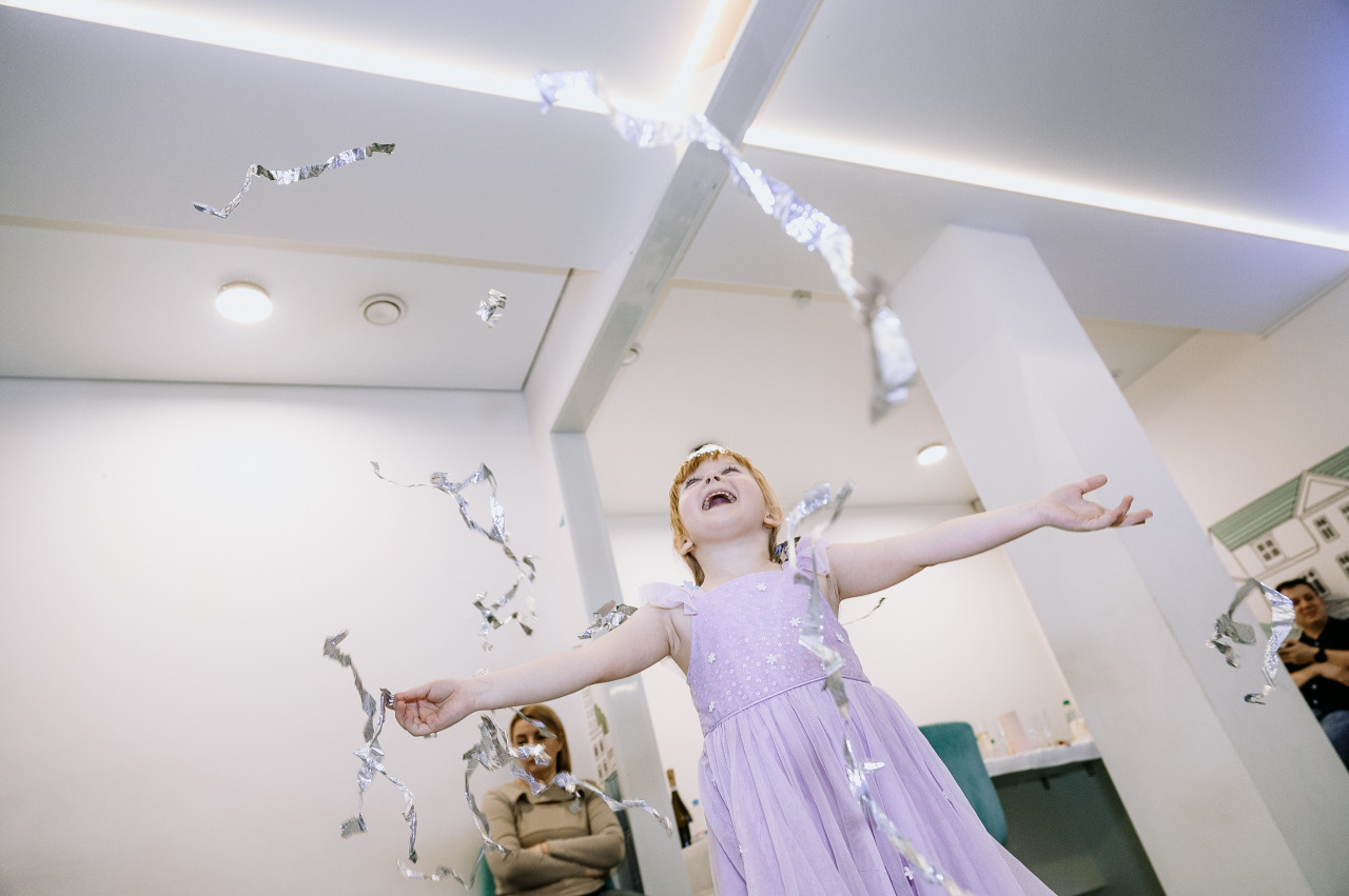 Фотограф в Минске - семейный, свадебный, репортажный фотограф. Фотосъёмка крещения, дня рождения, юбилея, венчания, корпоратива в Минске., фотография от 20.12.2025