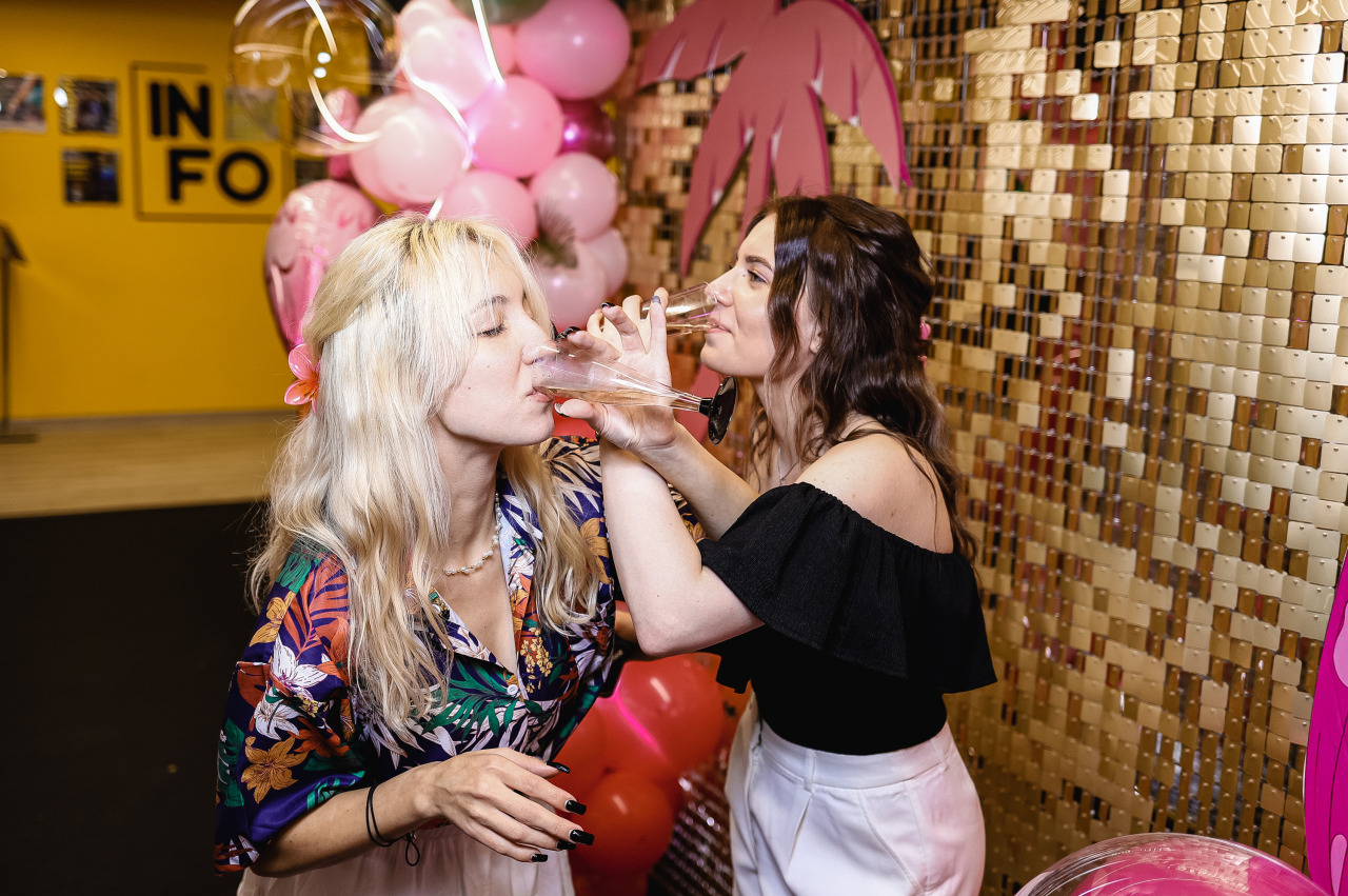 Фотограф в Минске - семейный, свадебный, репортажный фотограф. Фотосъёмка крещения, дня рождения, юбилея, венчания, корпоратива в Минске., фотография от 23.12.2025